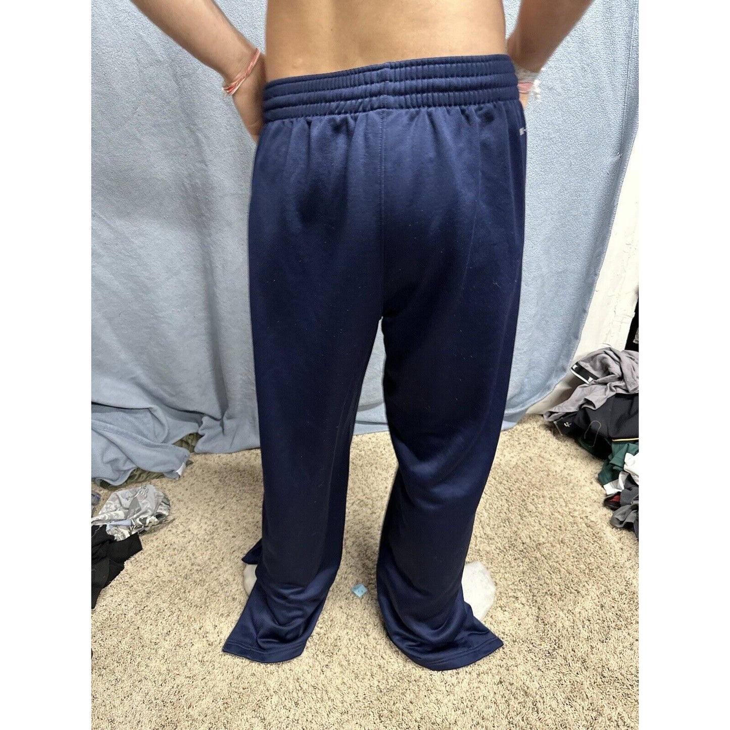 Men’s XL Nike Dri Fit Dark Blue Sweat Pants With Pockets