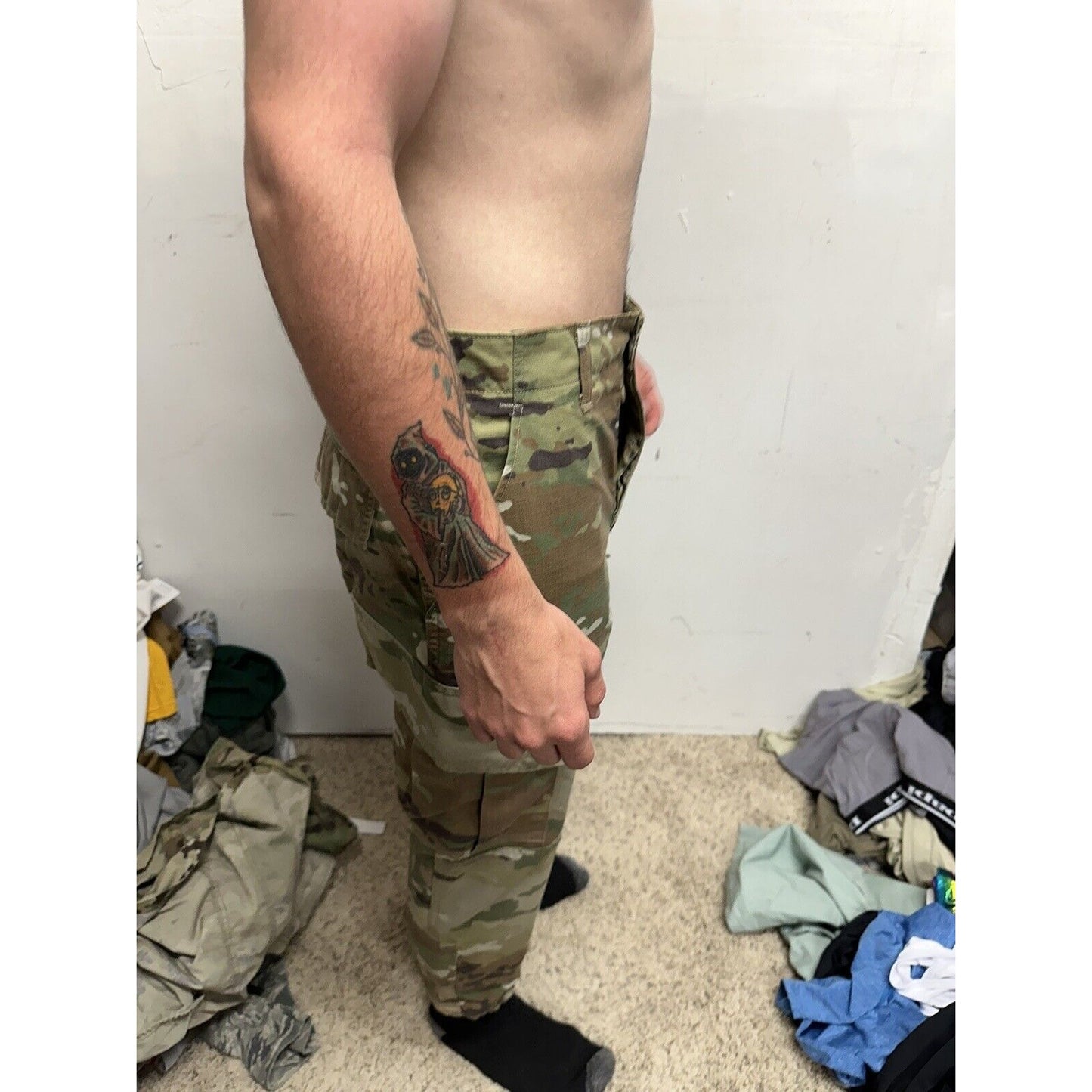 Men’s Ocp Army Uniform Bottoms Elastic Leg Opening Small Regular