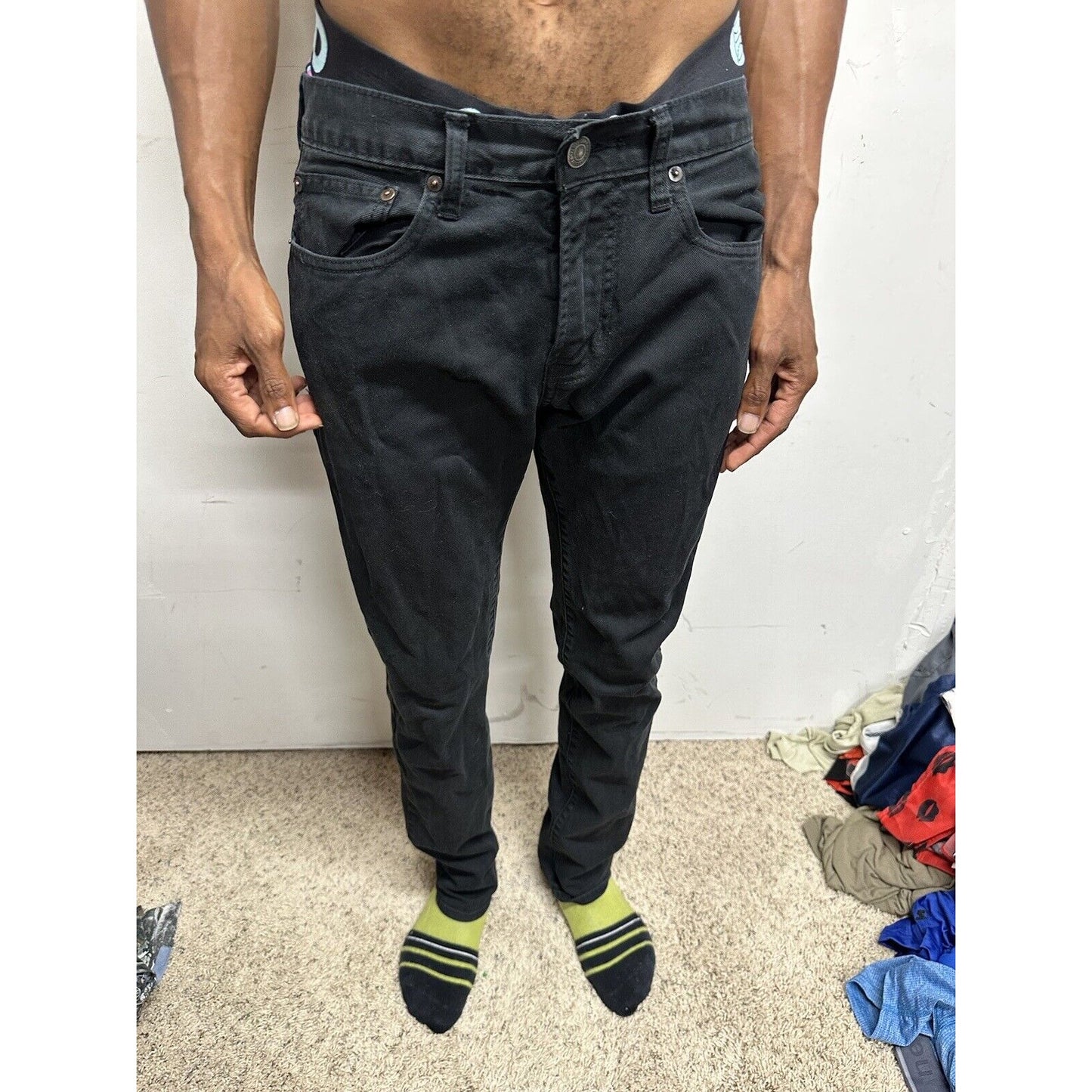 Men’s Black 30 X 34 American Eagle Slim Straight Jeans