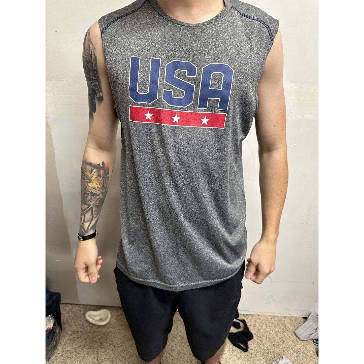 Men’s Gray Champion Medium USA Muscle Shirt Tank To