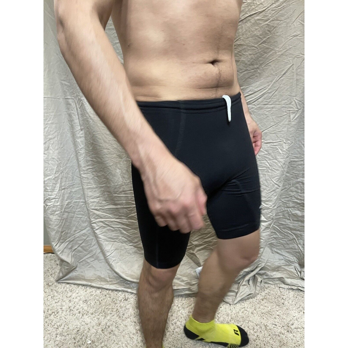 Men's brooks nylon spandex black XS extra small compression shorts