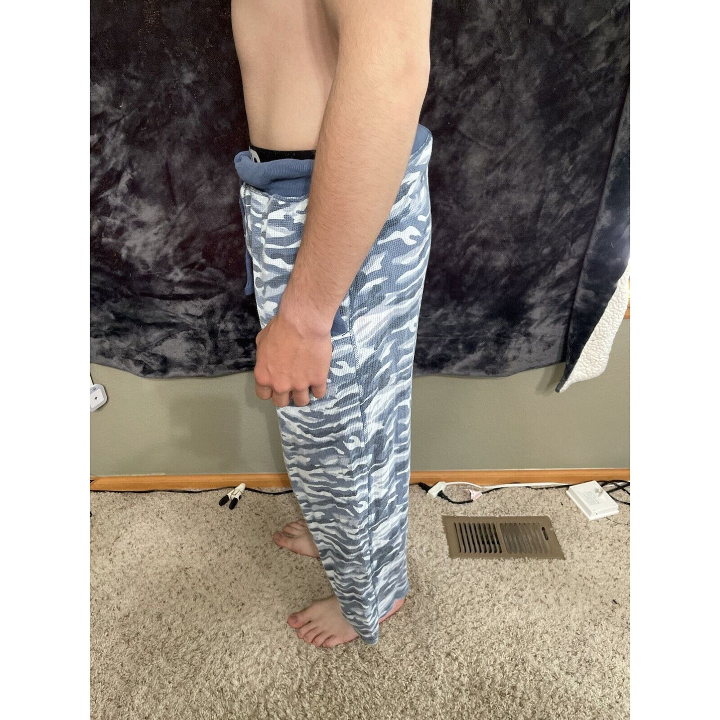 Men’s Joe Boxer Blue Camo Medium Lounge Pants