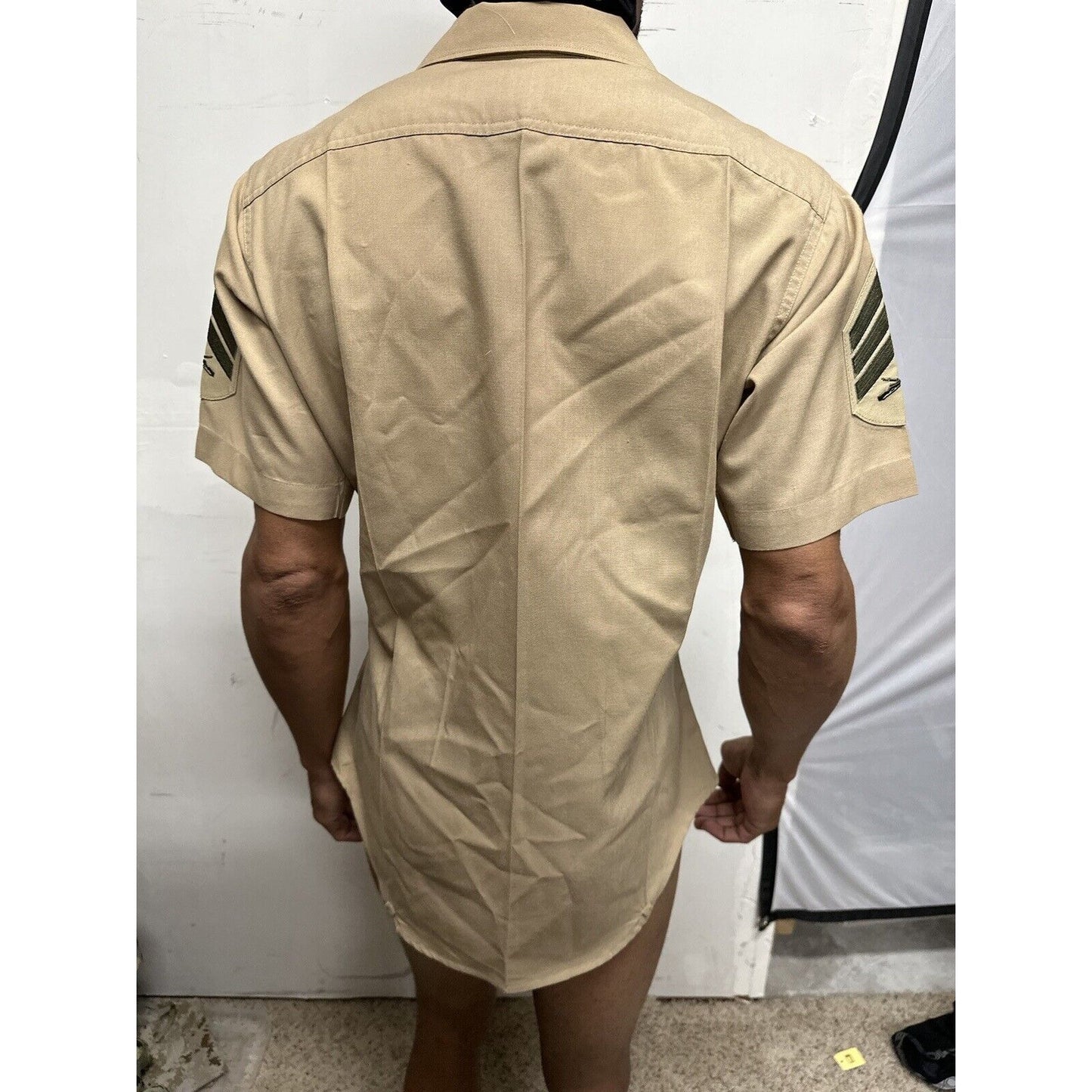 Men’s USMC Marines Uniform Button Up Khaki Shirt Defense Logistics Size 15 Shirt