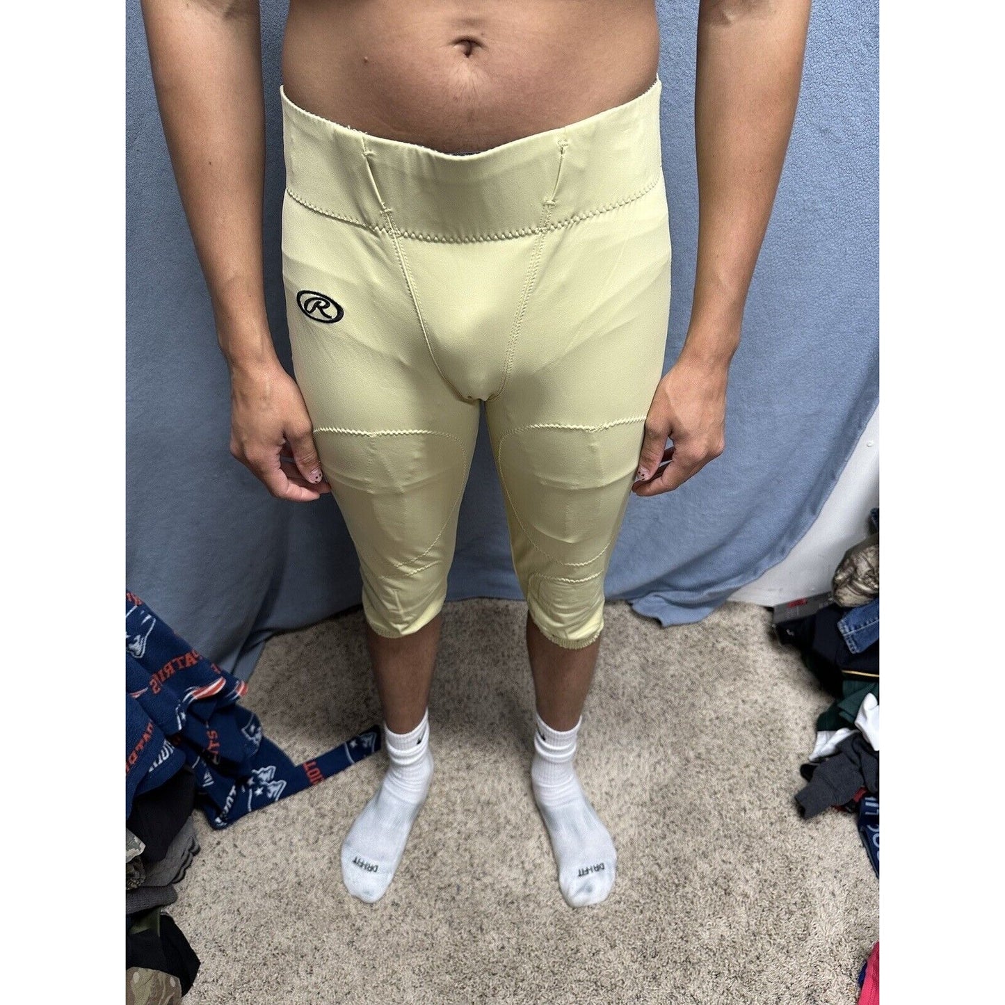 Men’s Gold Rawlings Football Pants Nylon And Spandex Size Large