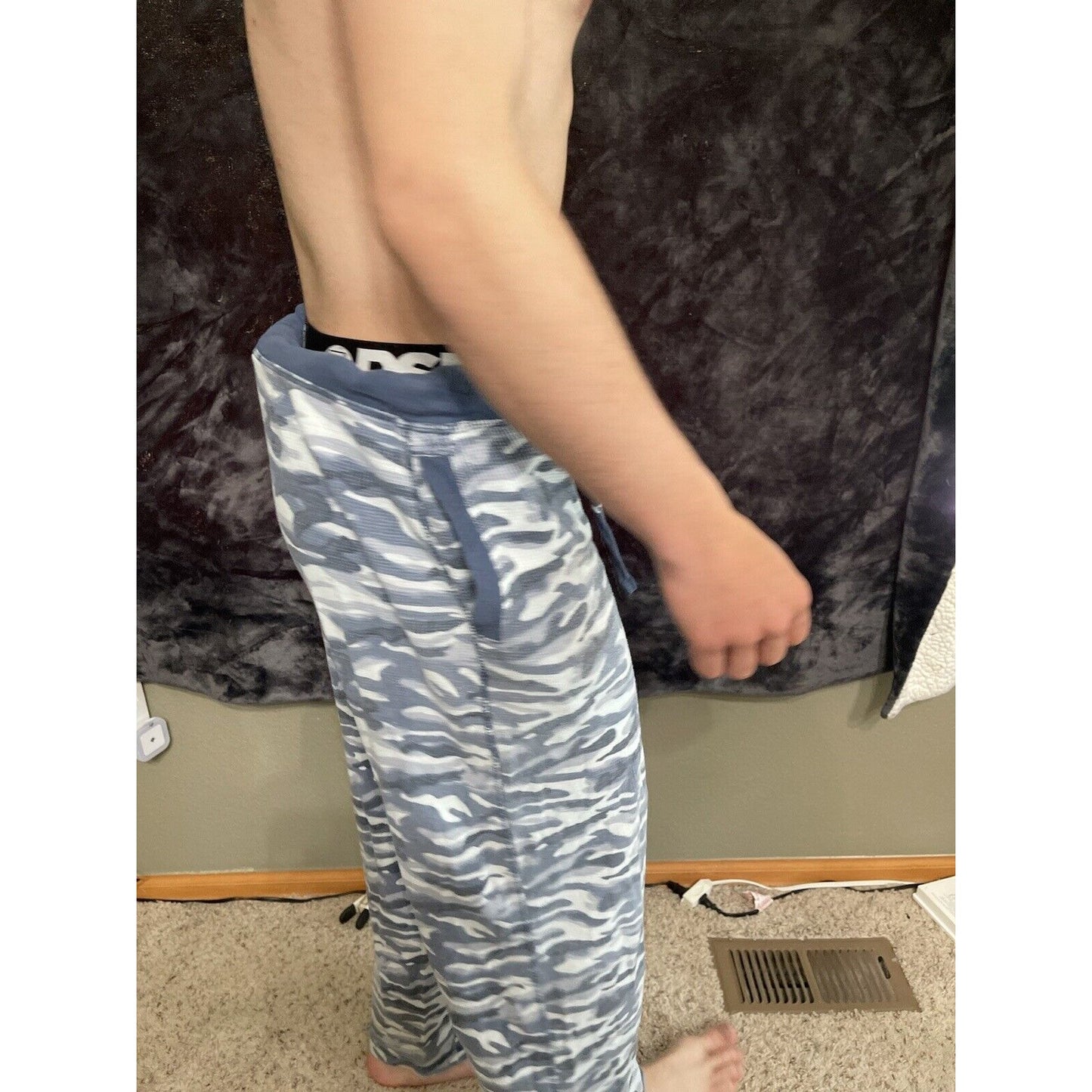 Men’s Joe Boxer Blue Camo Medium Lounge Pants