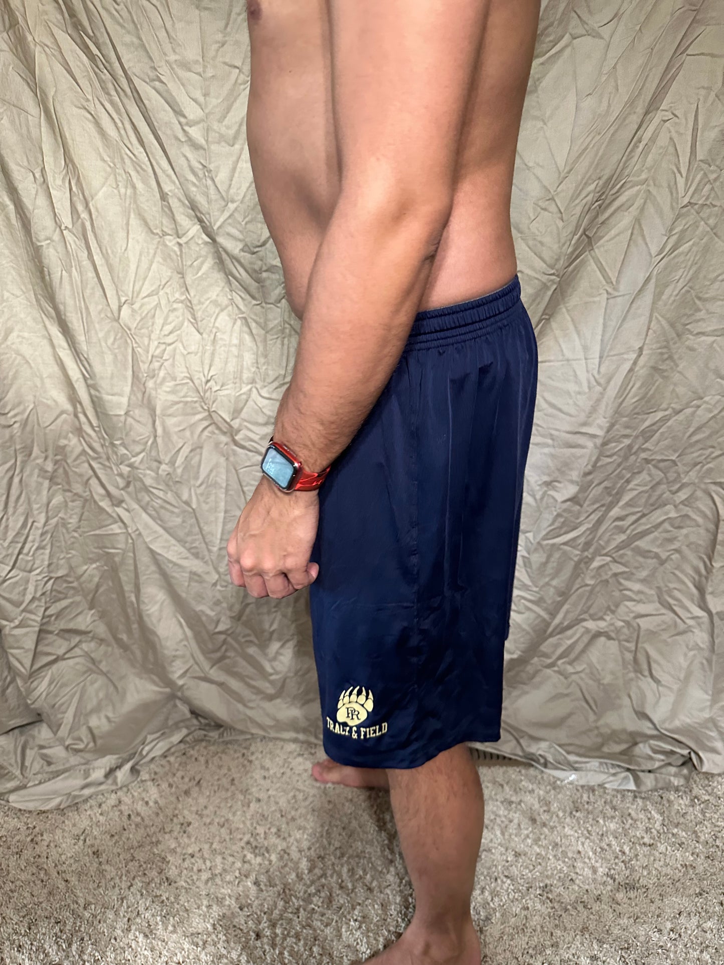 Men’s navy blue under armour heat gear loose shorts athletic no pockets rampart ridge high school track and field