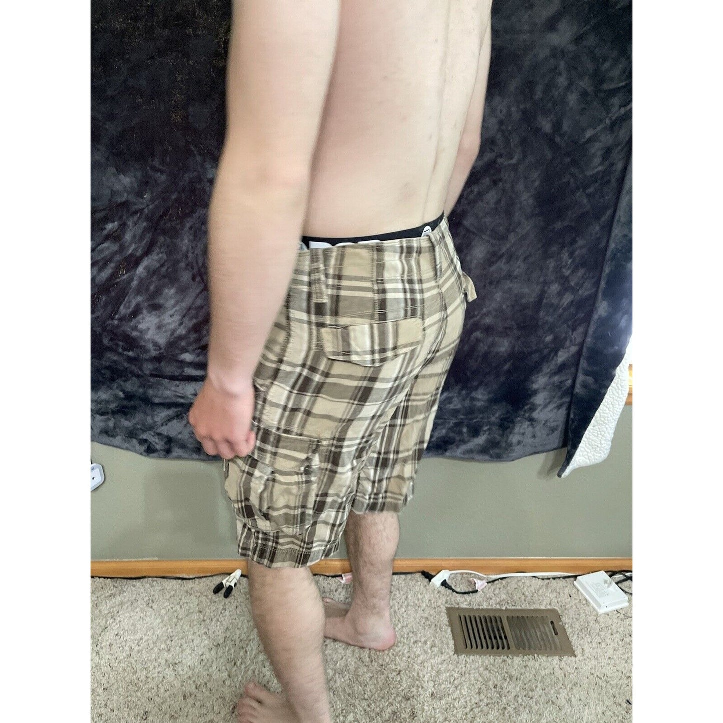Men’s Arizona Jean Company Tan Plaid Shorts Size 31