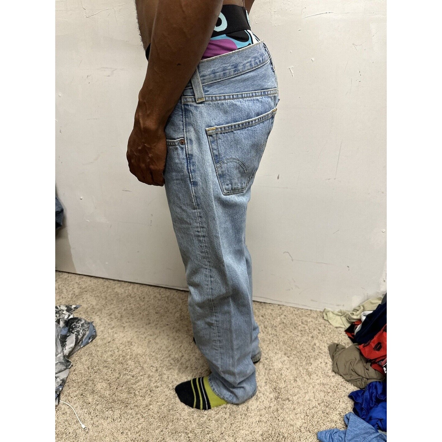 Men’s Blue 501 Levi’s Button Fly Jeans 34 X 32
