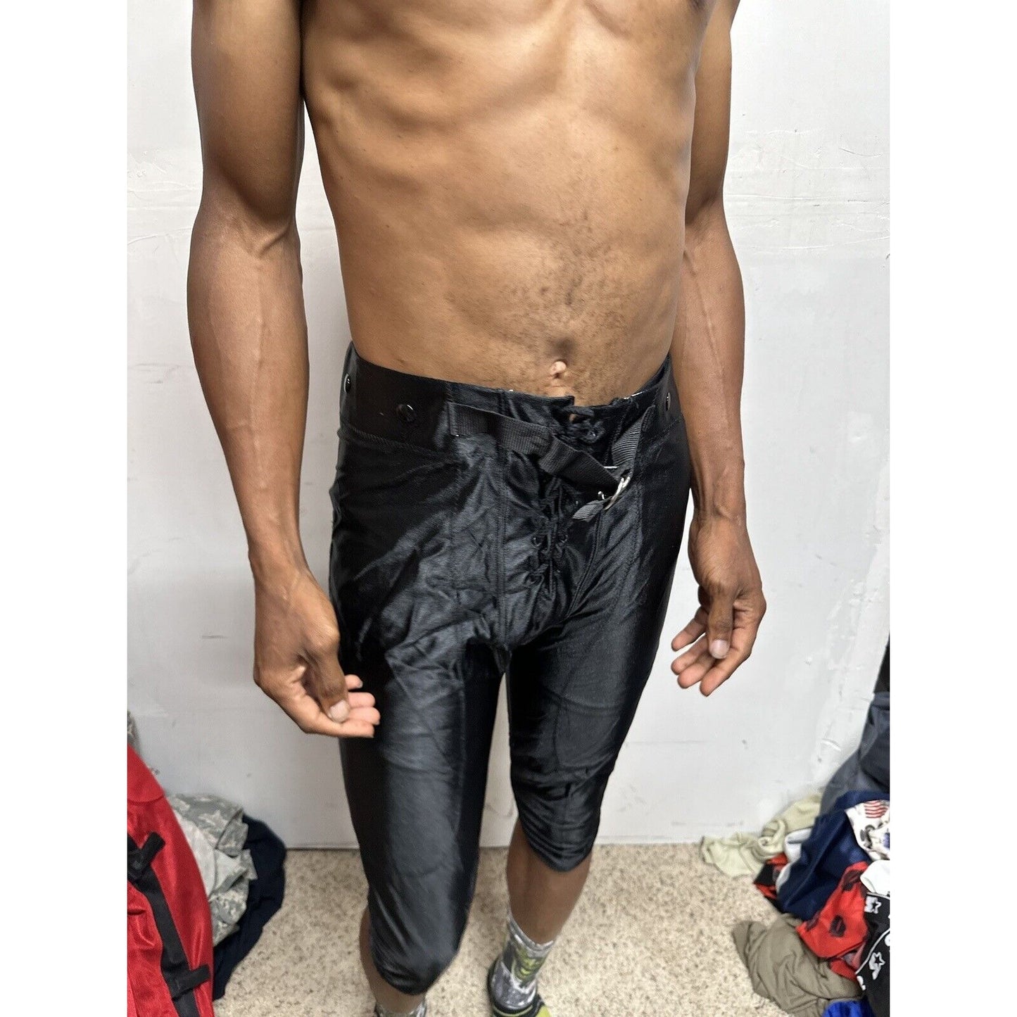 Men’s Black Xl 34-36 Football Pants One Snap Missing