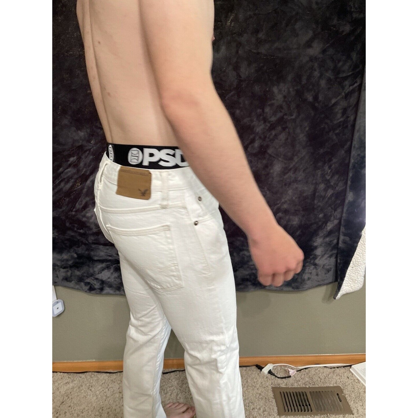 Men’s American Eagle Straight White Jeans 29x30