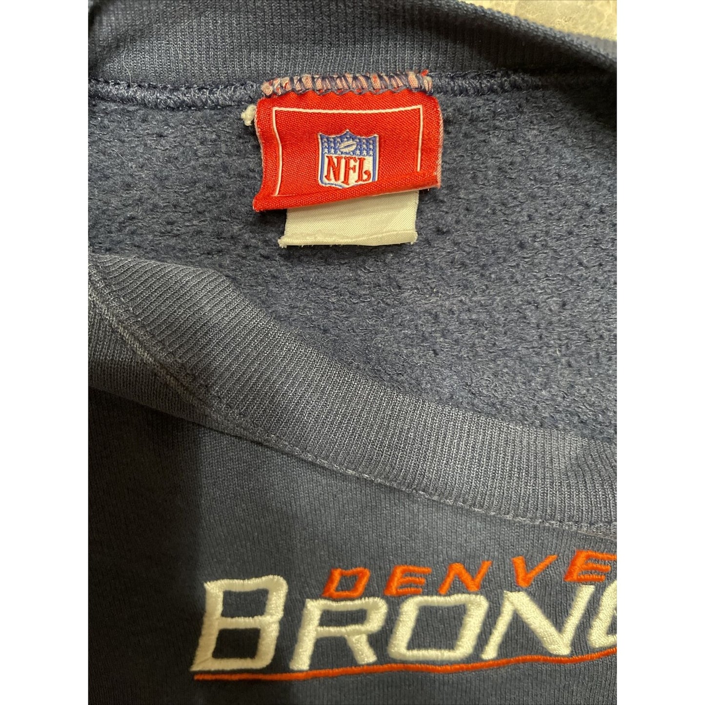 men's navy blue denver broncos pullover sweatshirt fits lke a big large