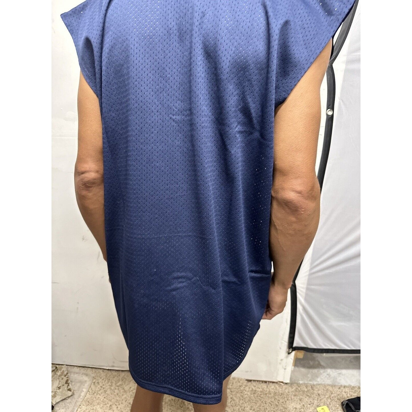 Men’s Large Dark Blue Team Basics Athletic Gear Jersey Mesh