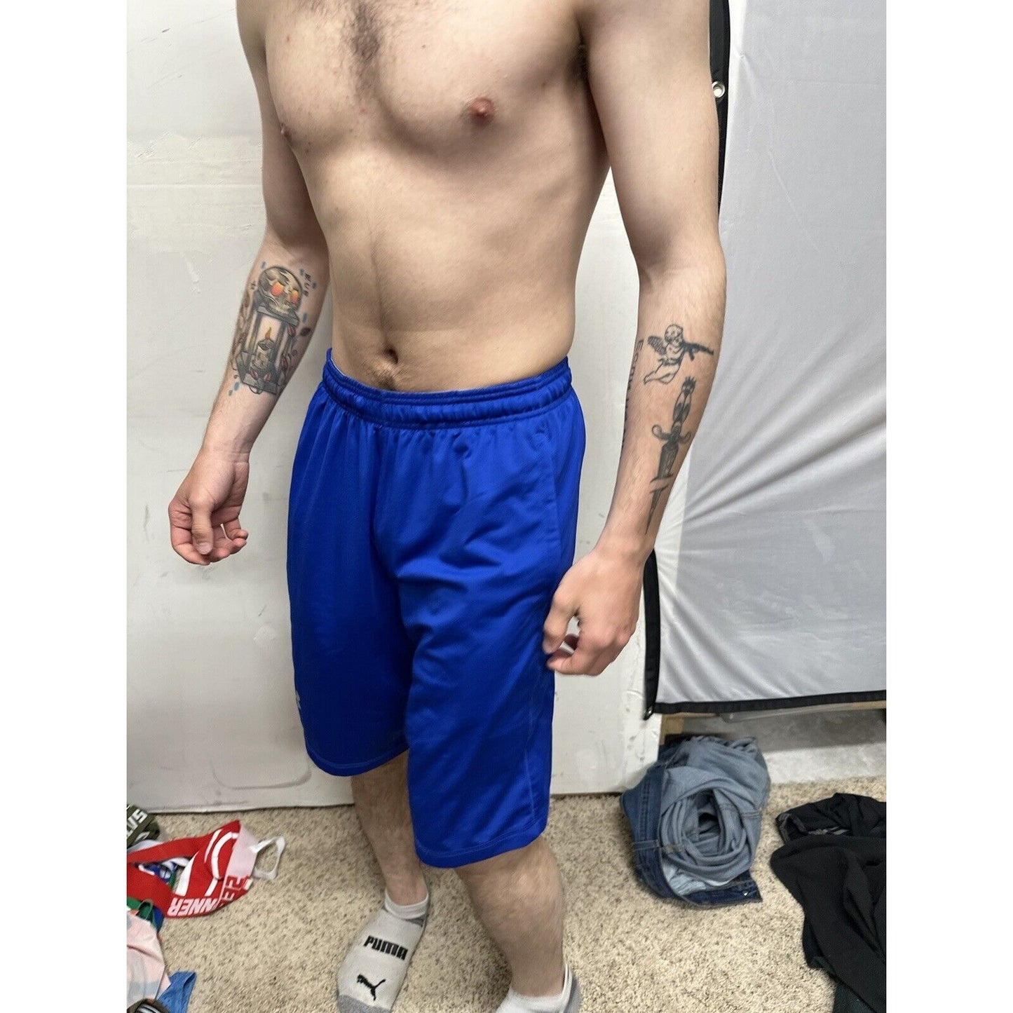 Men’s Medium Royal Blue Under Armour Athletic Shorts