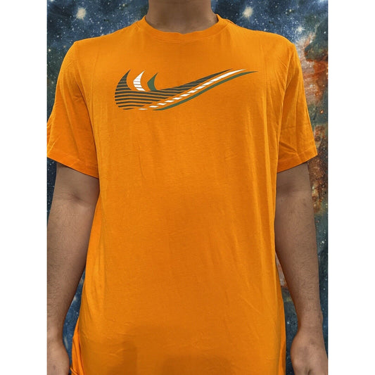 Men’s The Nike Tee XL orange Short Sleeve T-shirt