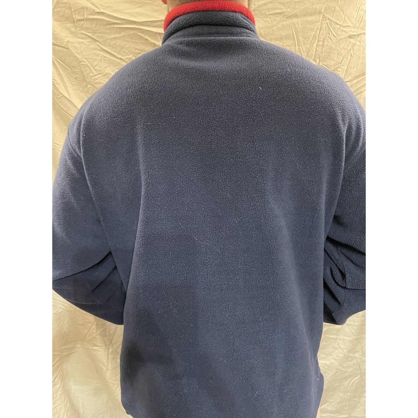 Men's full zip blue sweatshirt monterey bay california fits like a medium Gogo