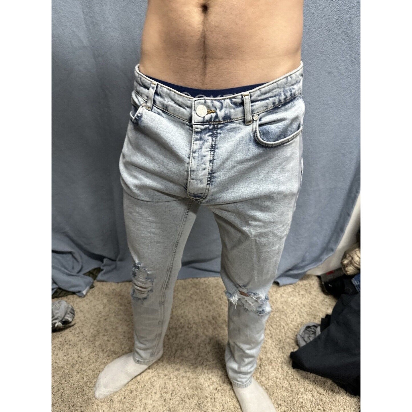 Men’s Light Blue Boohooman Size 34 Regular Jeans