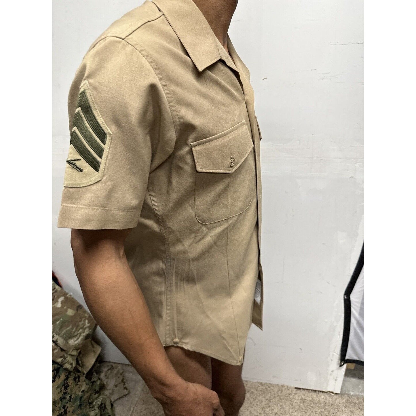 Men’s USMC Marines Uniform Button Up Khaki Shirt Defense Logistics Size 15 Shirt