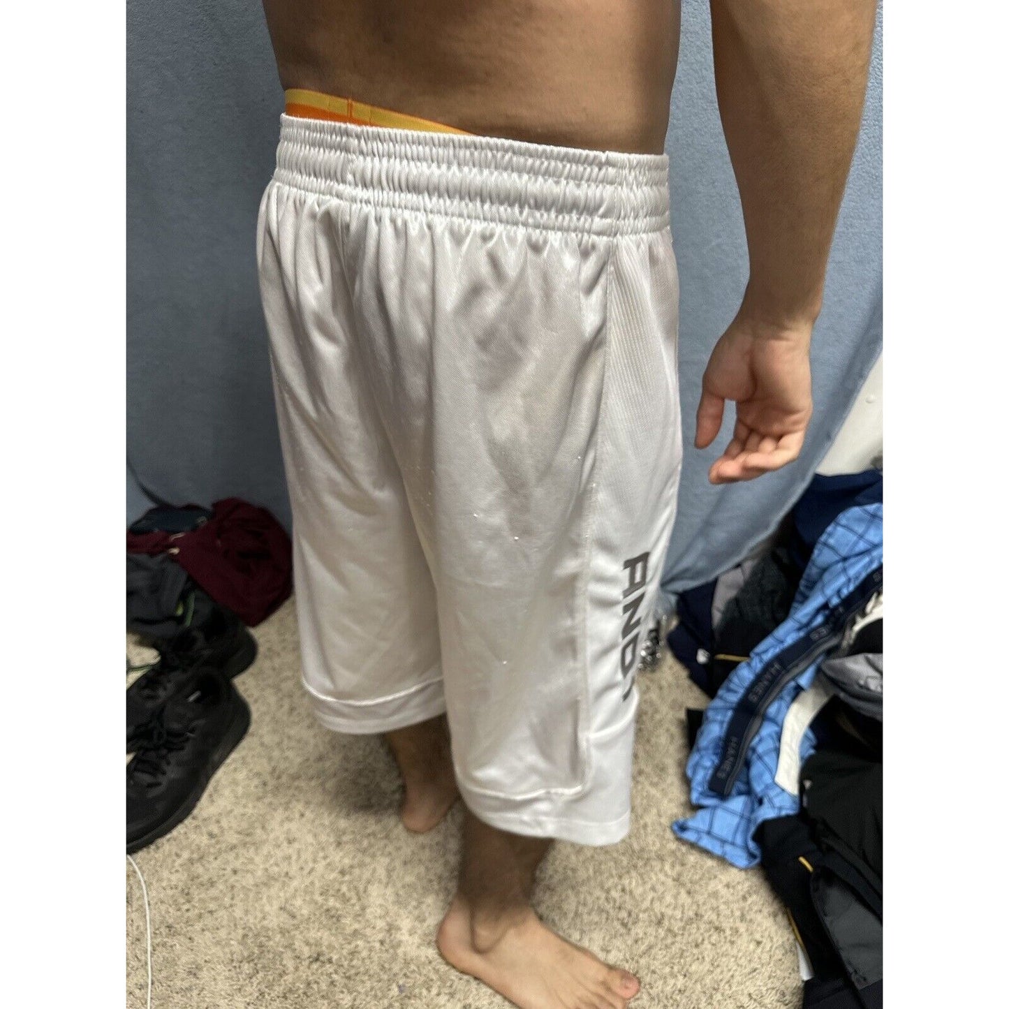 Men’s White AND1 Medium Athletic Shorts With Pockets