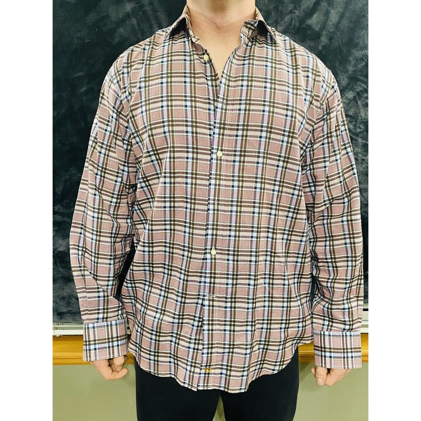 Thomas Dean Men’s Large Red / Pink Plaid Button-down  Long Sleeves