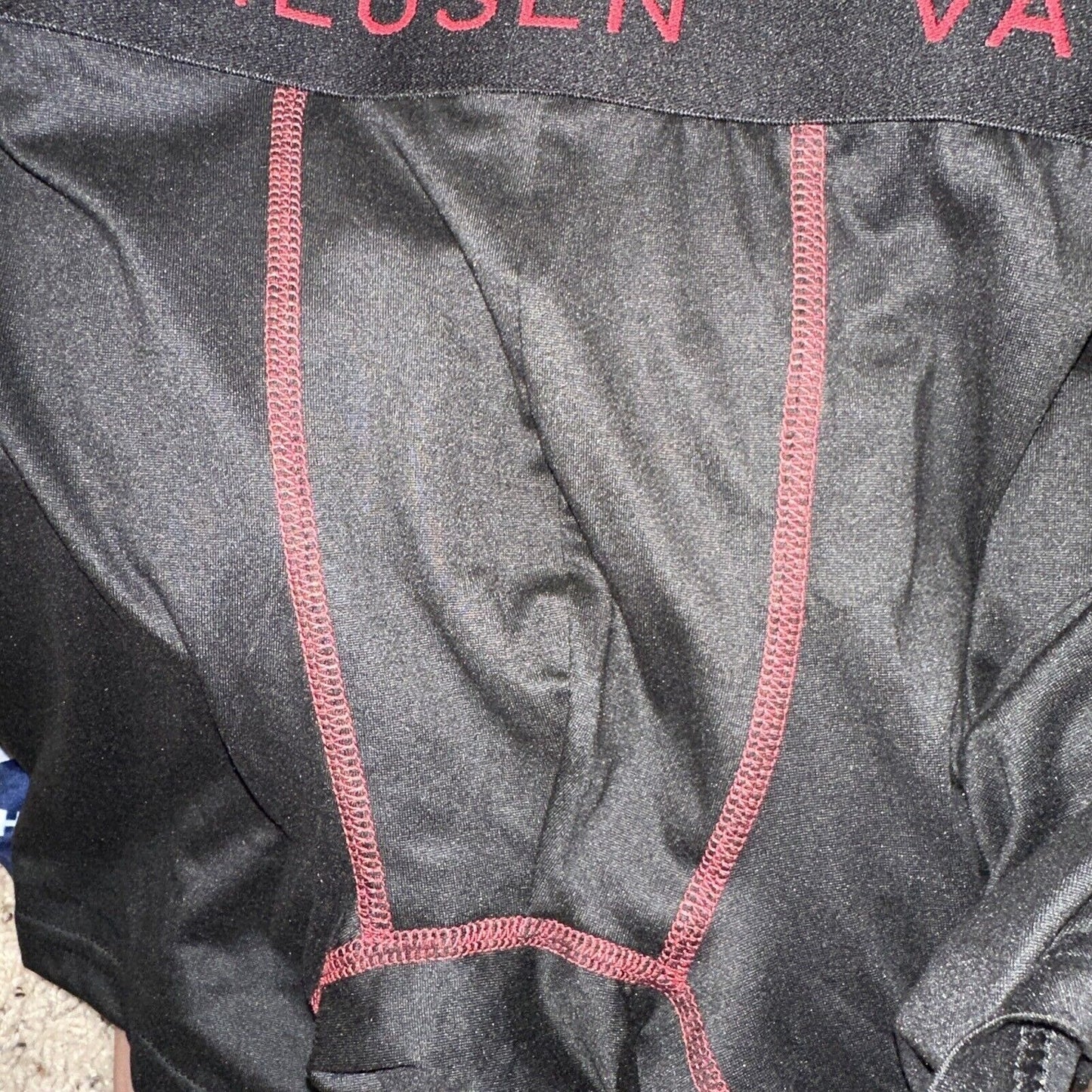 Men’s Black Van Heusen Medium Compression Shorts