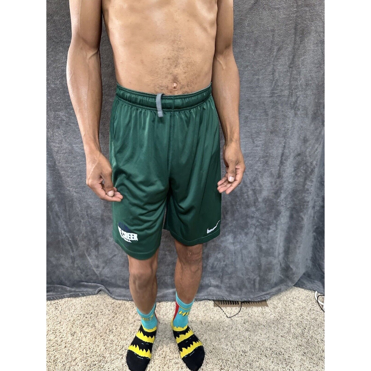Men’s Green Nike Pine Creek High School Football Athletic Shorts Size Large