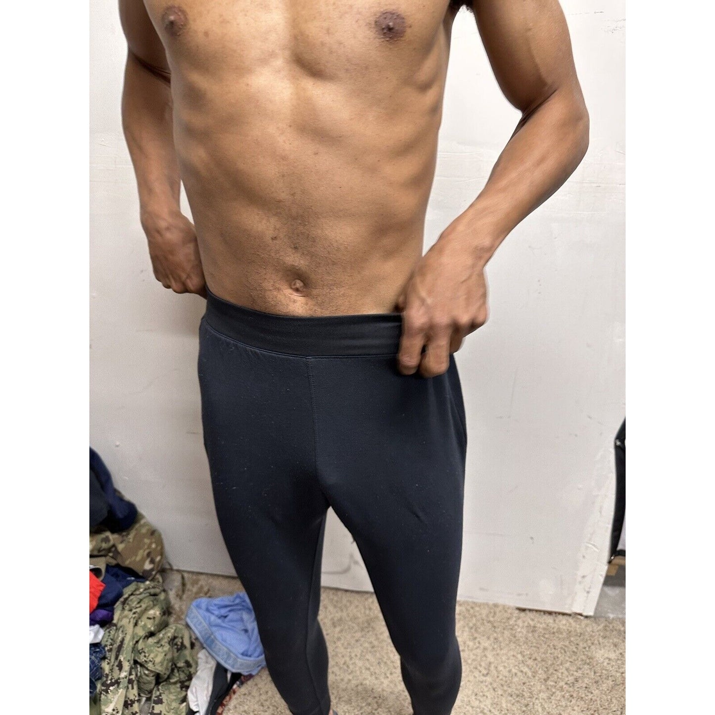 Men’s Black Leggings Under Armour Loose XS Pants Running