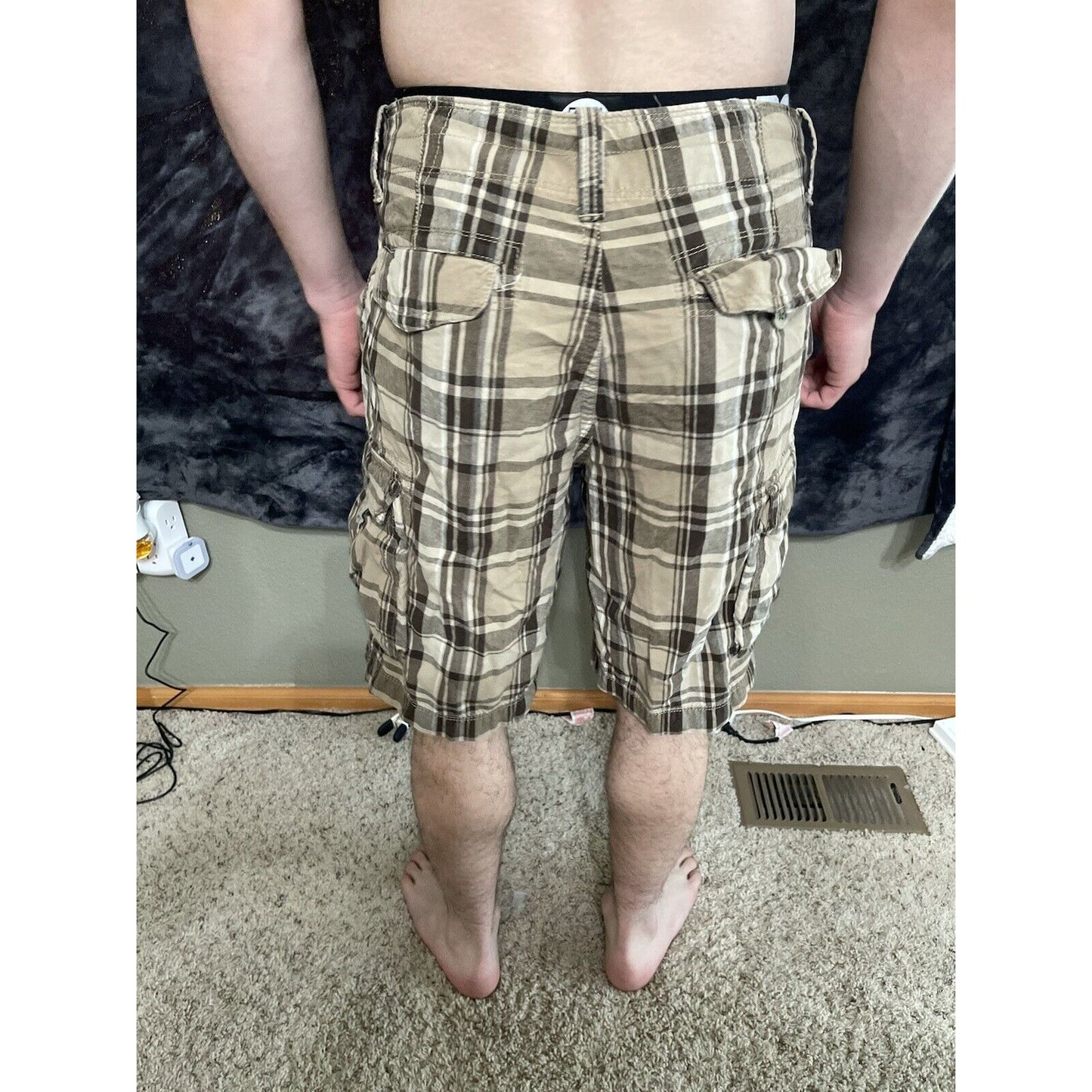 Men’s Arizona Jean Company Tan Plaid Shorts Size 31
