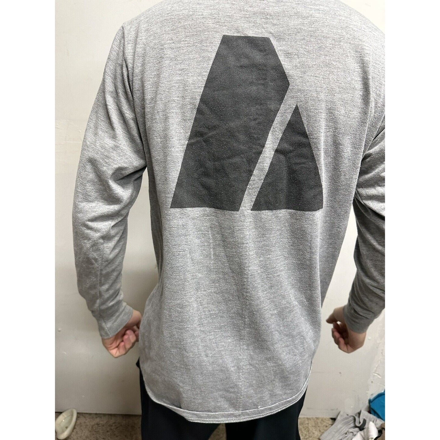Men’s Army Pt Uniform Gray Small Long Sleeve