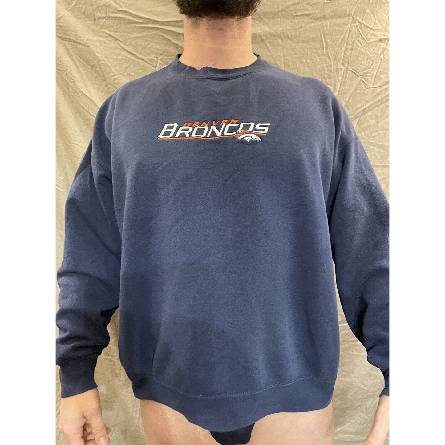 men's navy blue denver broncos pullover sweatshirt fits lke a big large