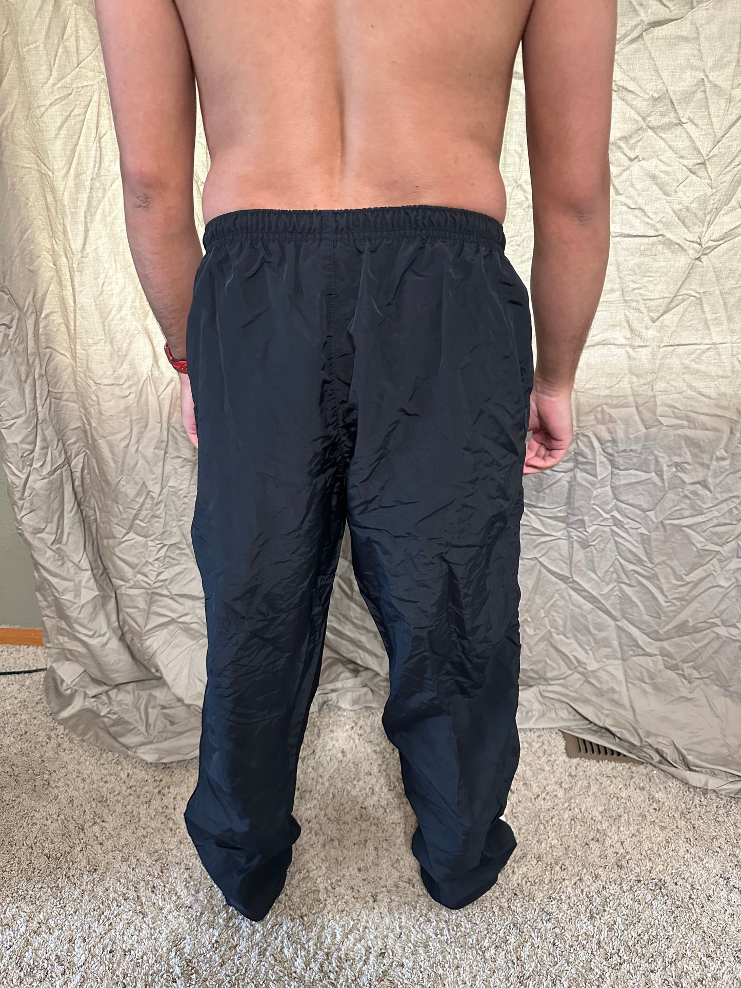 Men’s army pt pants black tag faded fits like a small long
