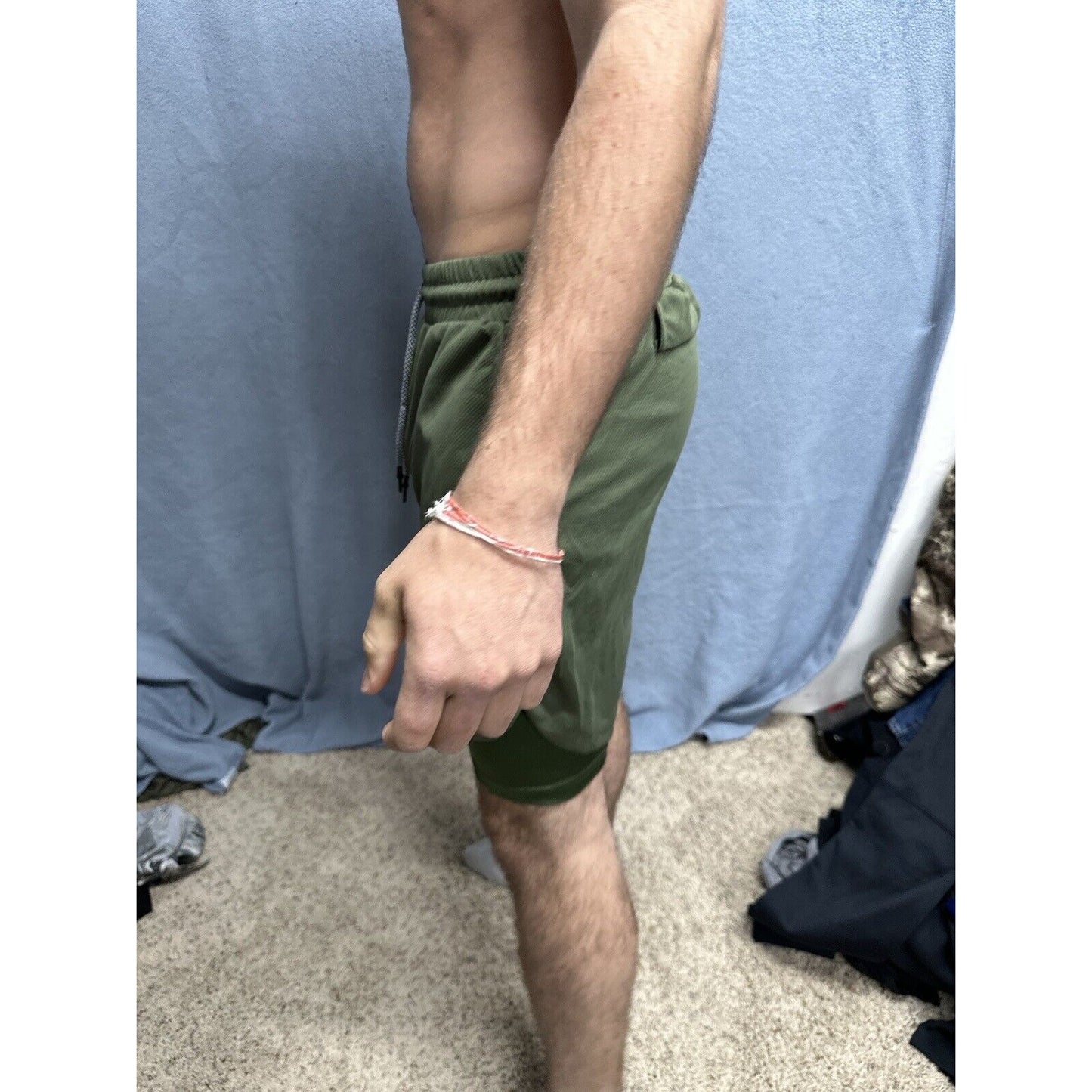 Men’s Olive Green Athletic Shorts Size Small With Built In Compression Liner