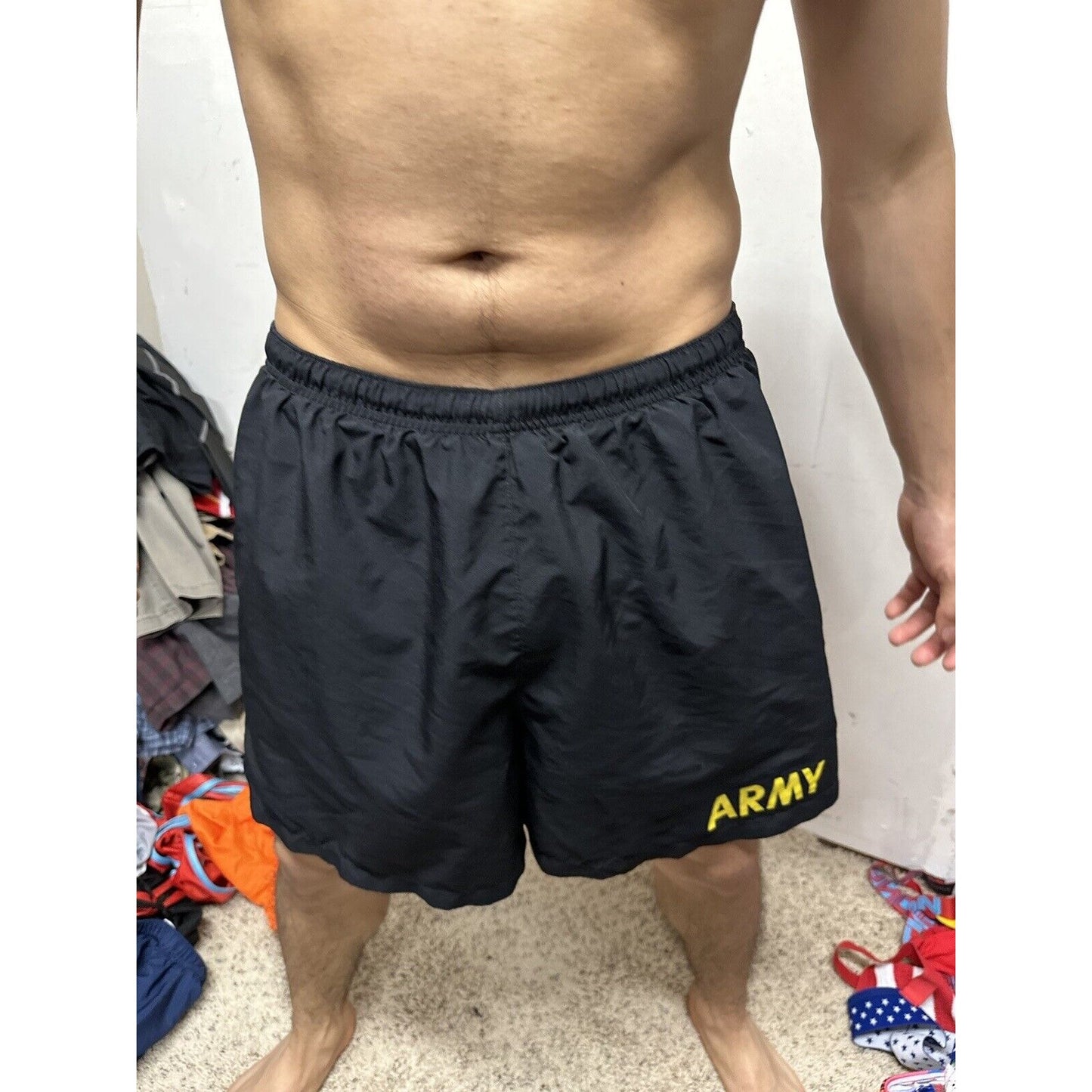 Men’s Us Army Pt Workout Uniform Black Shorts Medium