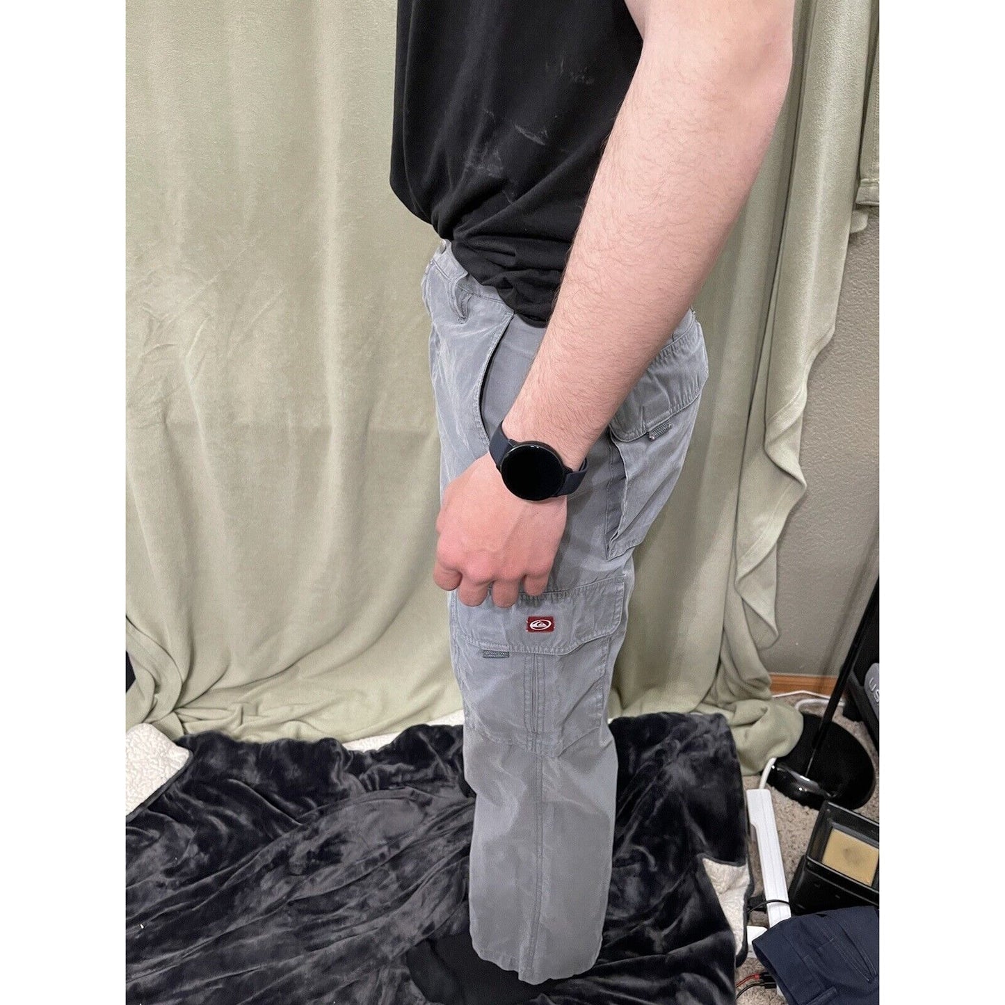 Men’s Quicksilver Gray Size 28 Pants