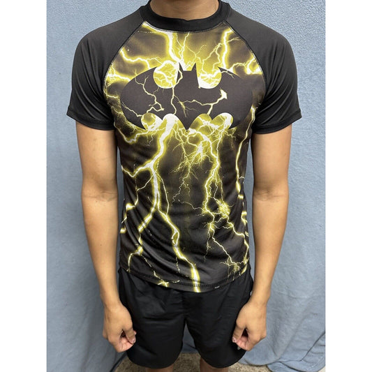 Men’s Large Batman Short Sleeve Black And Yellow Tshirt 100% Polyester