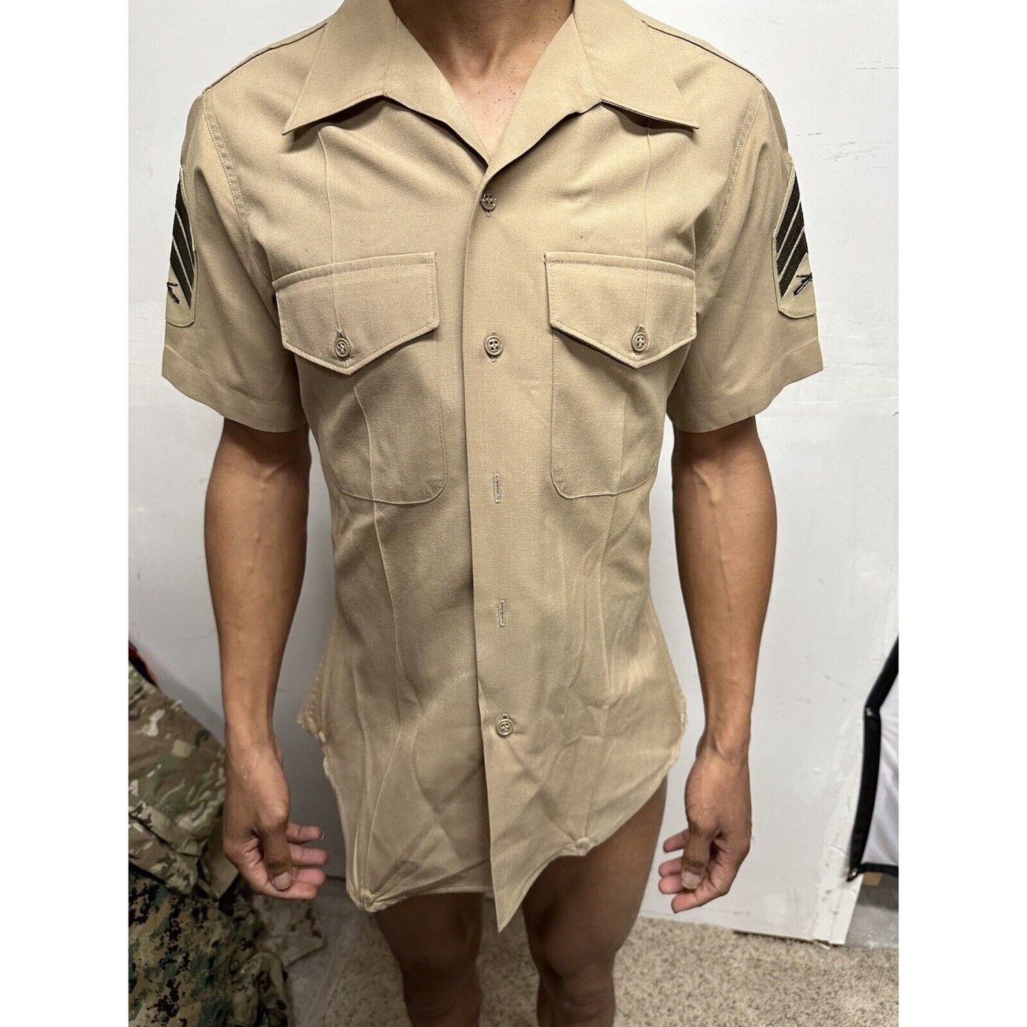 Men’s USMC Marines Uniform Button Up Khaki Shirt Defense Logistics Size 15 Shirt