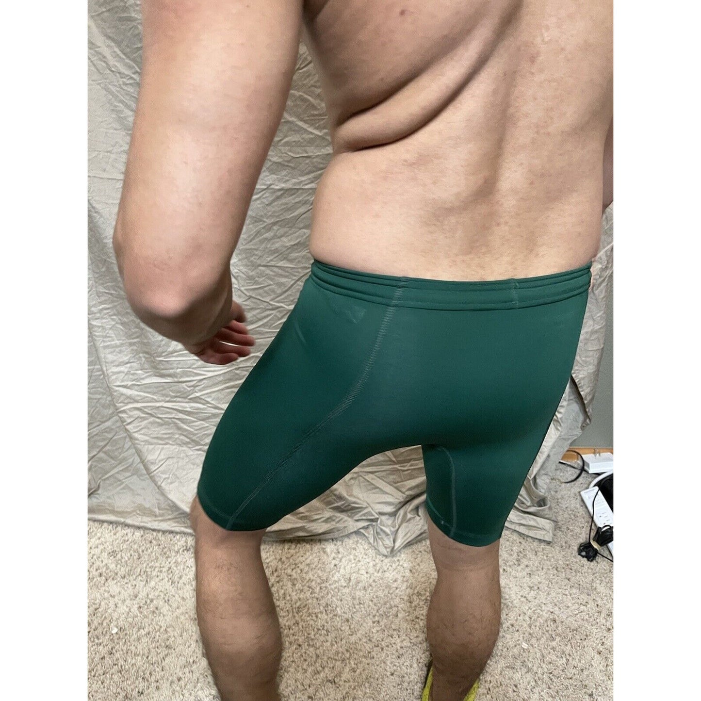 Men's brooks nylon spandex Green XS extra small compression shorts