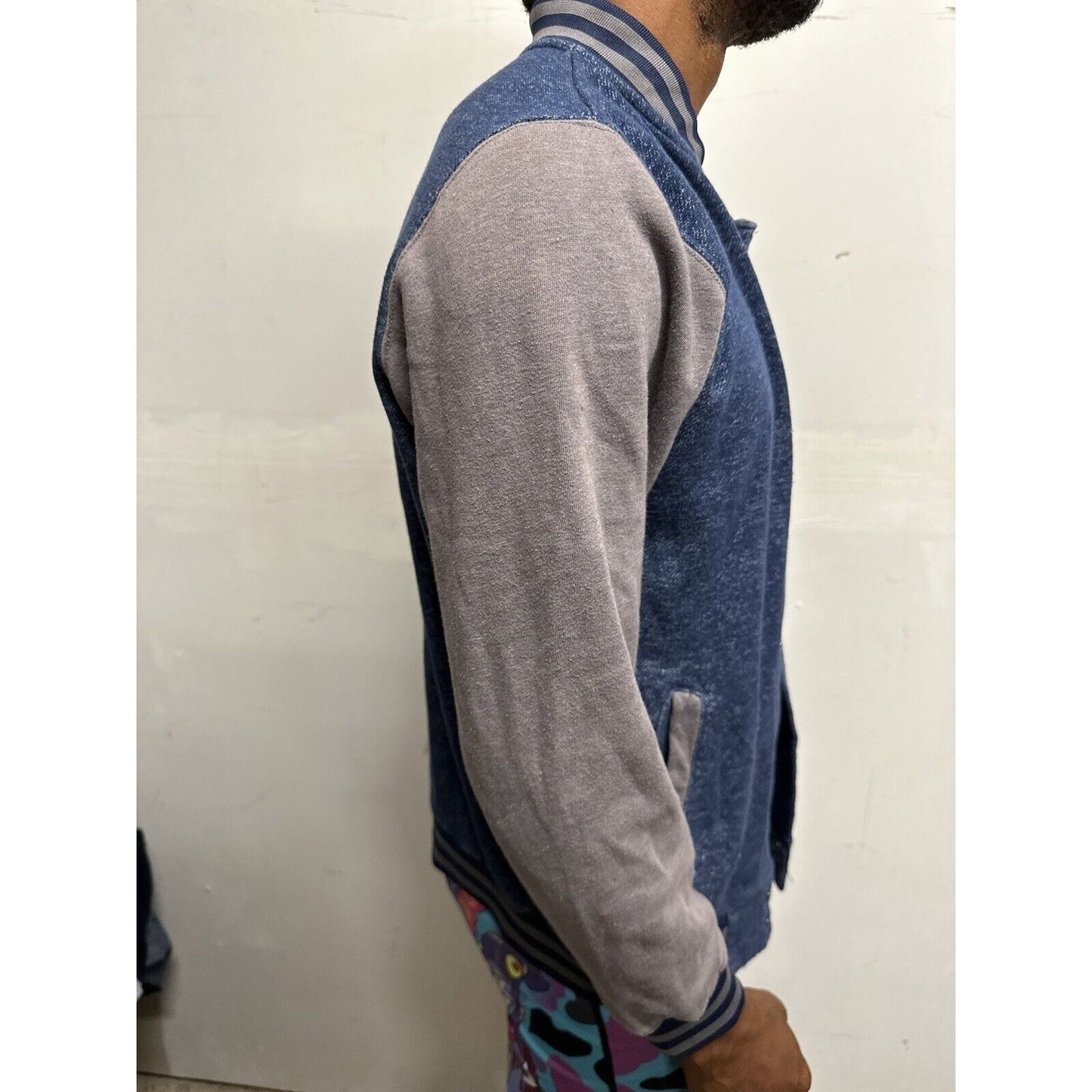 Men’s Superman DC Comics Blue Superman Snap Up Jacket Small