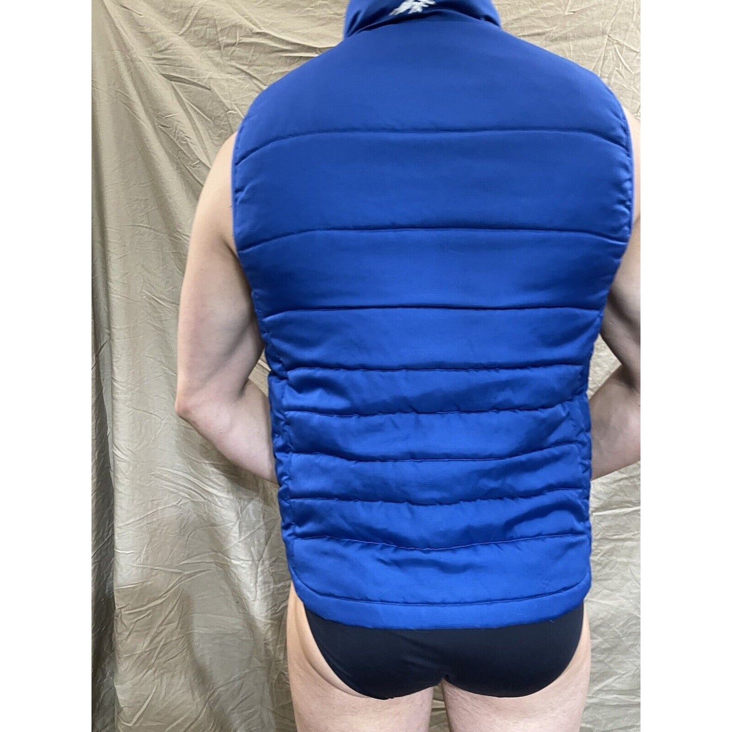 men's pacific trail blue sleeveless vest Small