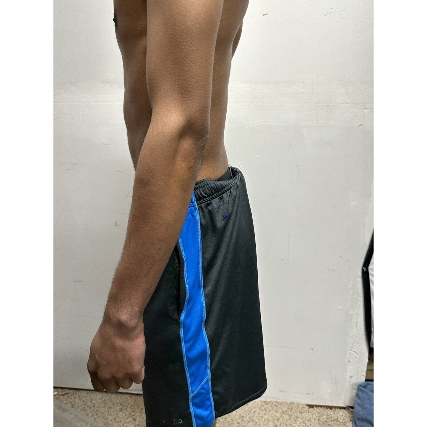 Men’s champion duo dry medium gray athletic shorts