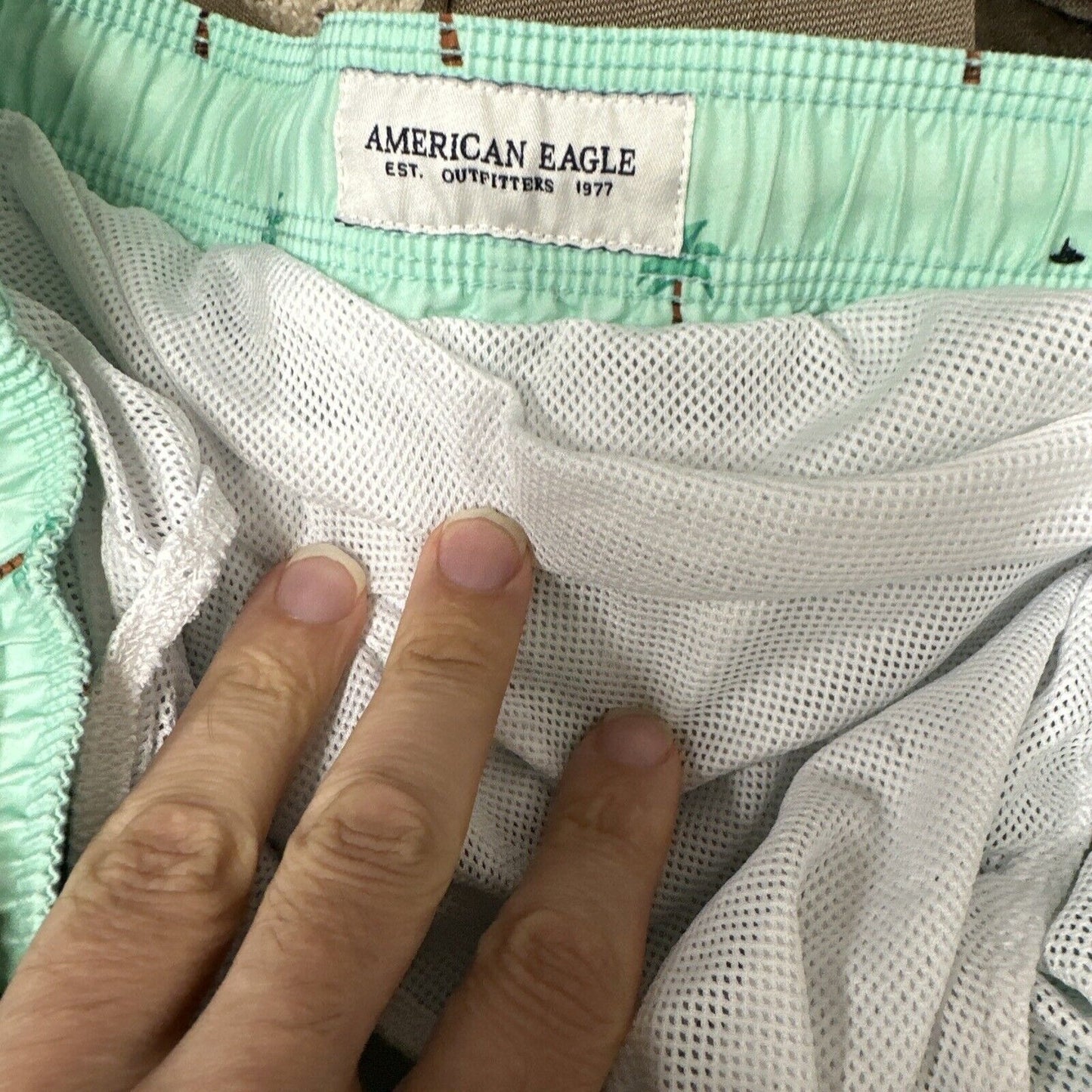 Men’s American Eagle Green Palm Tree Swim Trunks Small