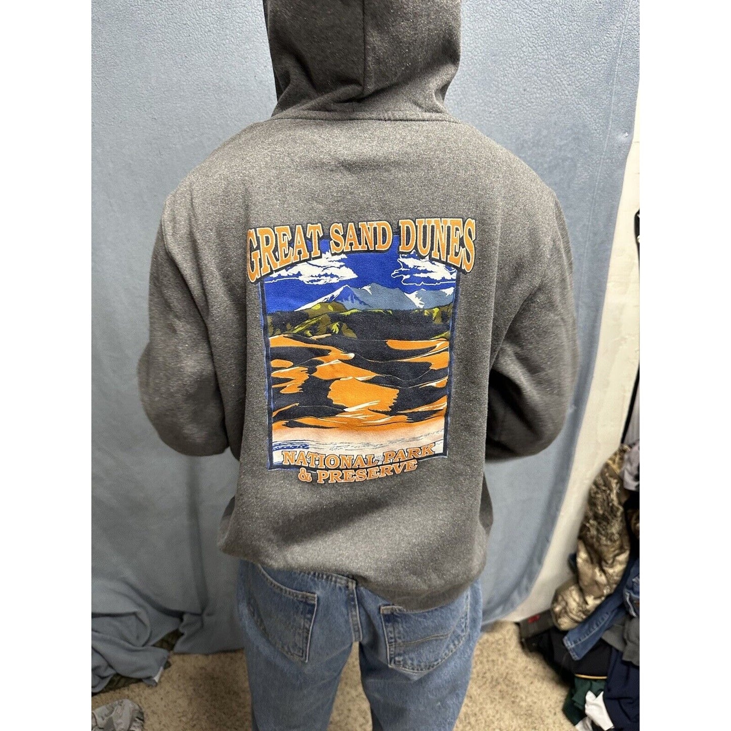Men’s Gray XL Hoodie Pullover Lone Rock Great Sand Dunes National Park Colorado