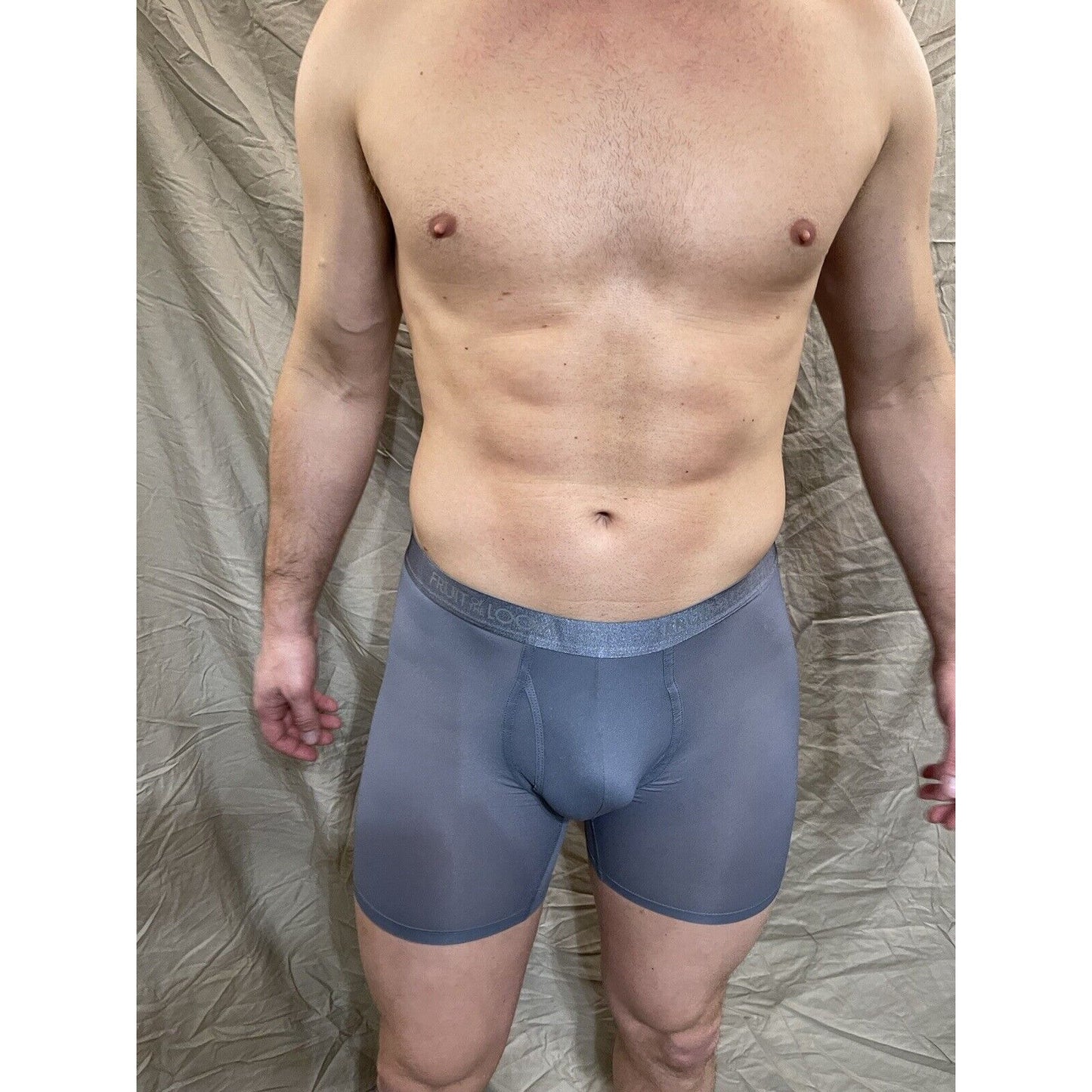 men's gray fruit of the loom everlight medium boxer briefs new and never worn