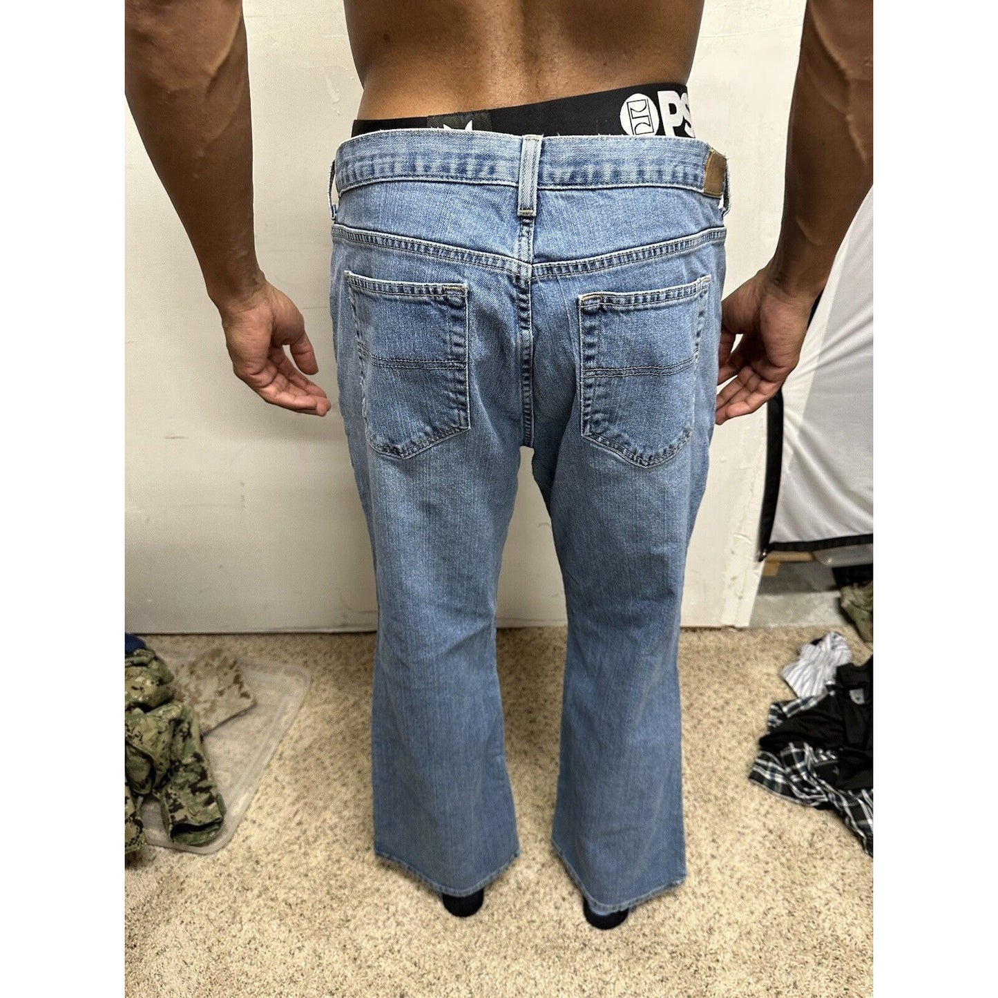 Men’s Tommy Hilfiger Low Rise Flare Size 16 Inseam R