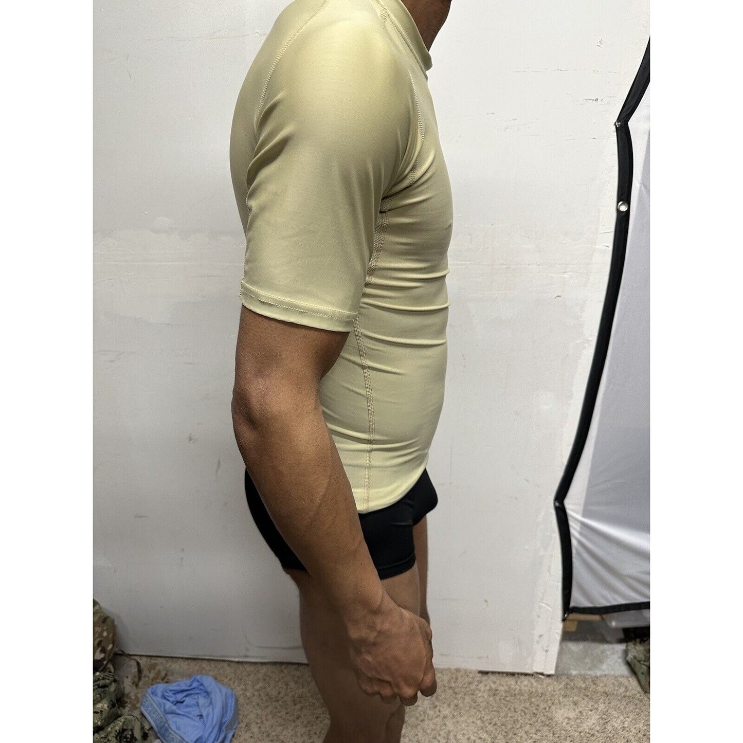 Men’s Military Tan 5.11 Tactical Series Medium 20% Spandex muscle shirt