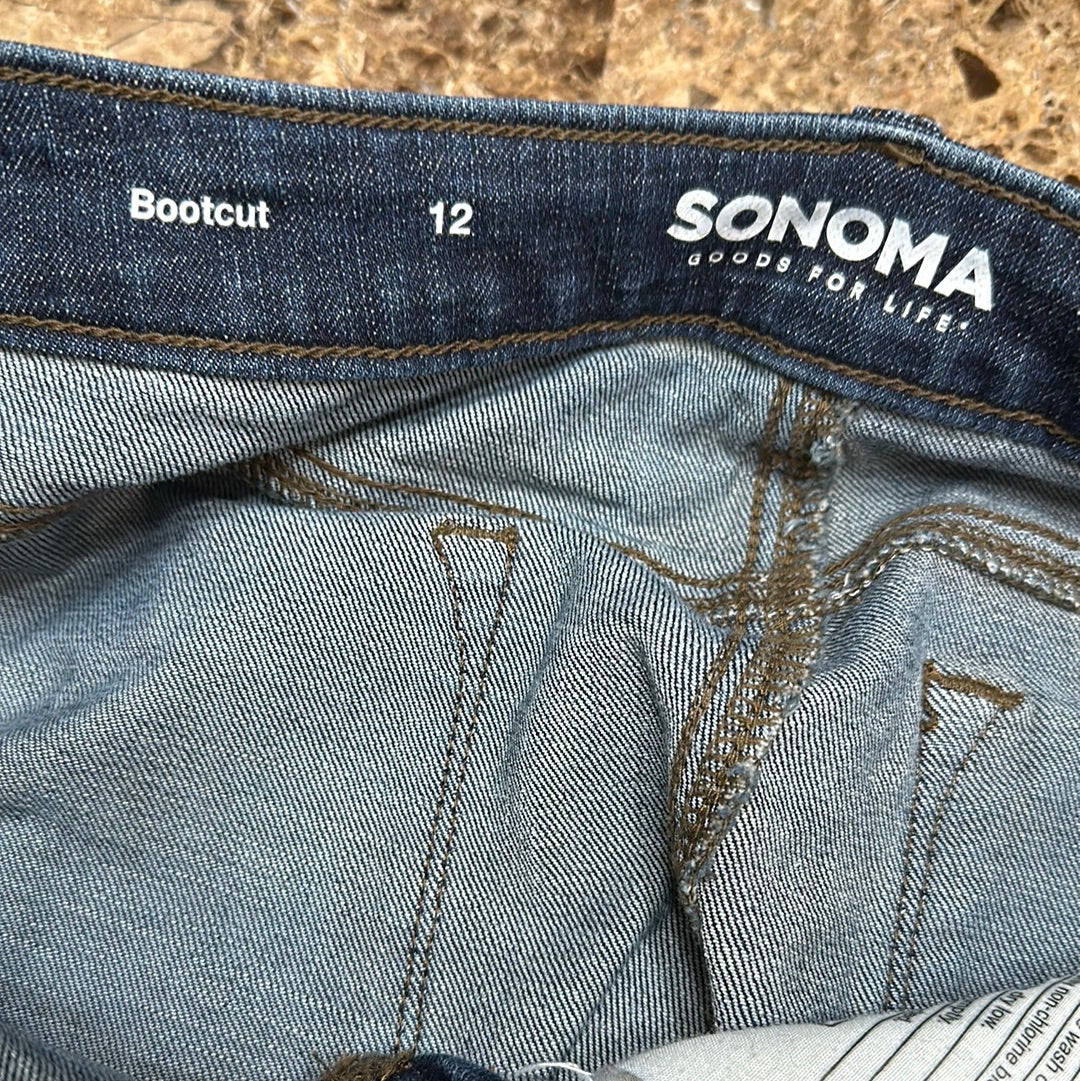 Women’s blue jeans Sonoma bootcut size 12