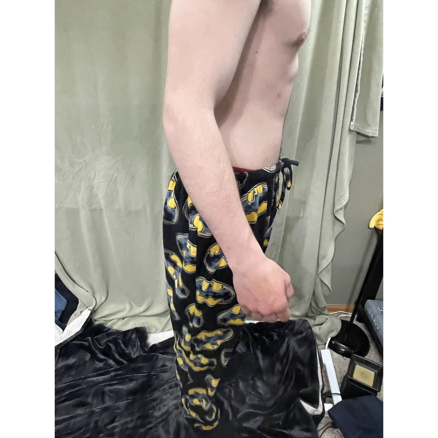 Men’s Large Batman Flannel Pajamas Sleepwear