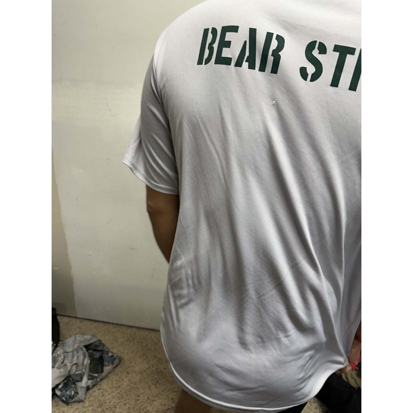 Men’s Baylor University Army ROTC Bear Strong Fits Like A medium