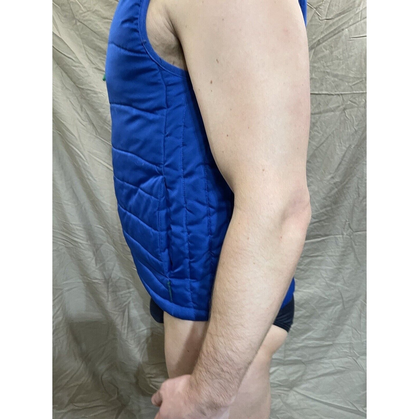men's pacific trail blue sleeveless vest Small