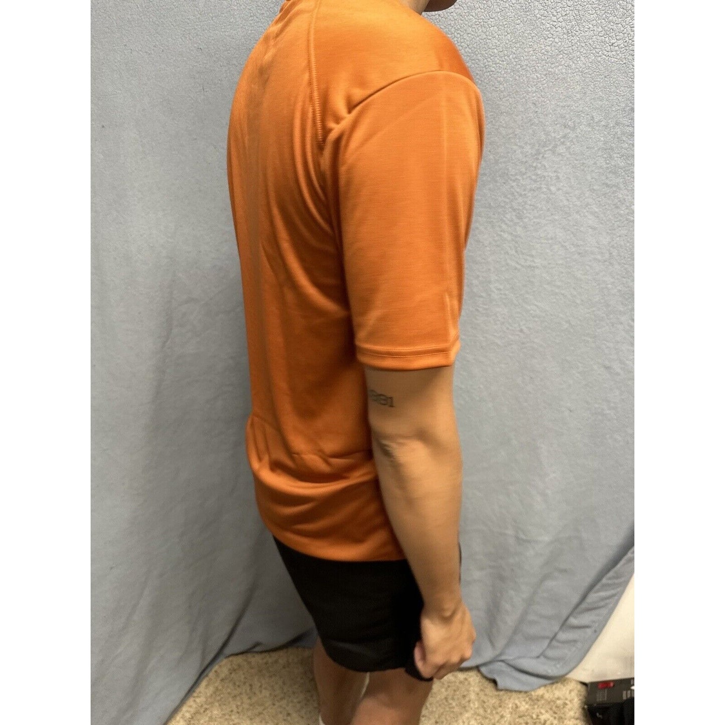Men’s Small Badger Sport Burnt Orange Short Sleeve Tshirt Polyester