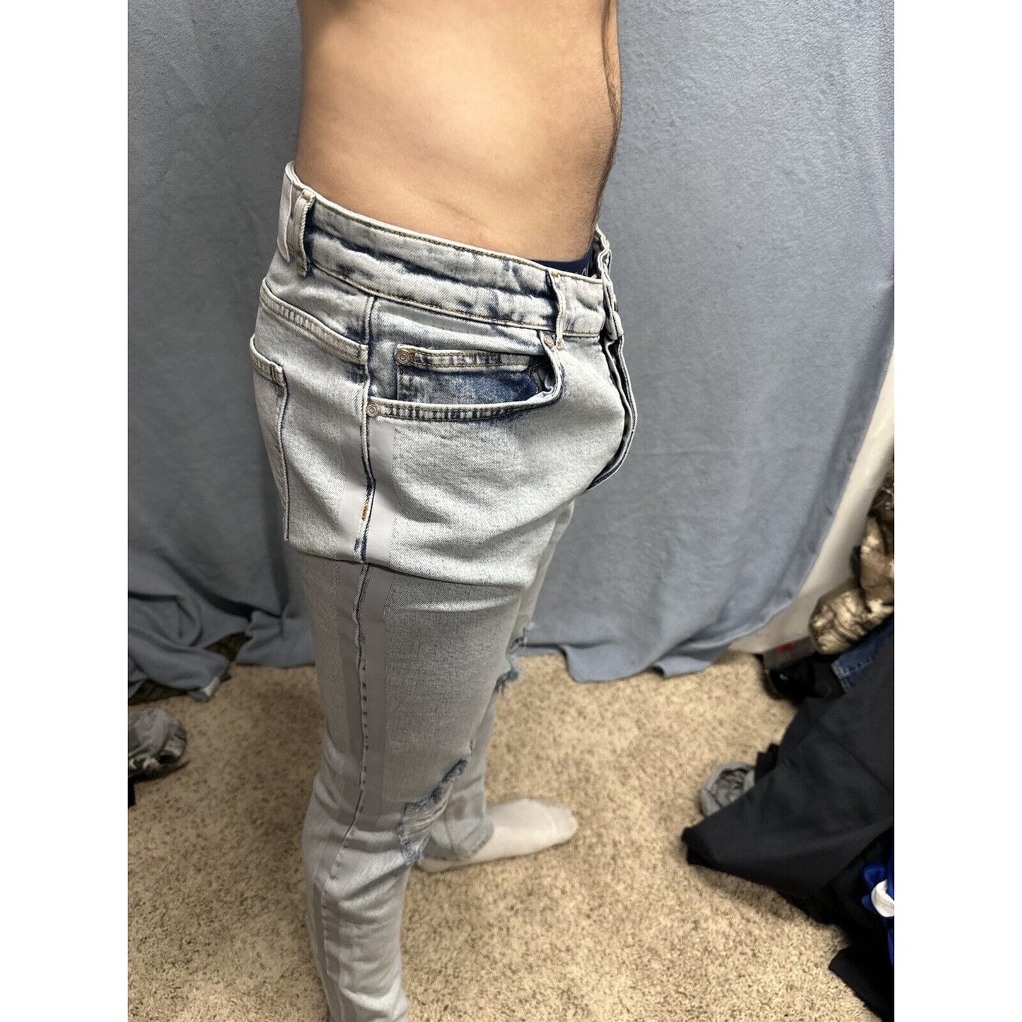 Men’s Light Blue Boohooman Size 34 Regular Jeans